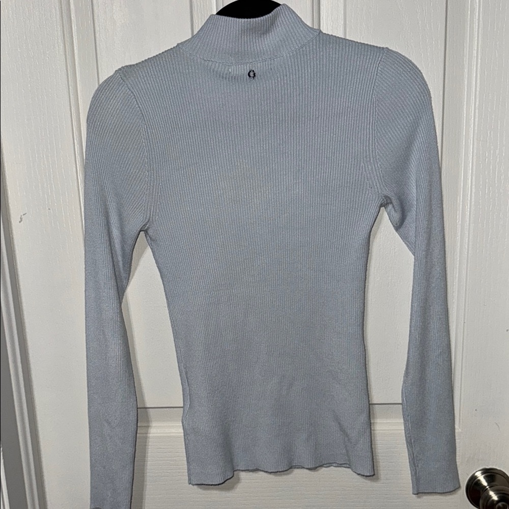 💰Light Blue Guess Turtleneck Top with Heart Detail 🩵 - Picture 6 of 6